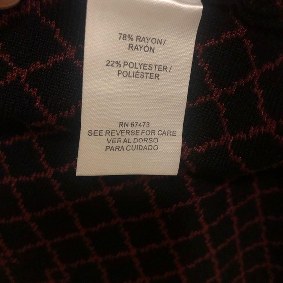 Black & Burgundy A-Line Short Sleeve Sweater Dress with Geometric Print (New!) - Picture 6 of 7